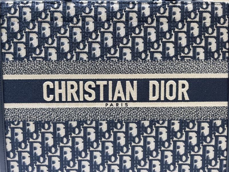 Dior Shopping Bags